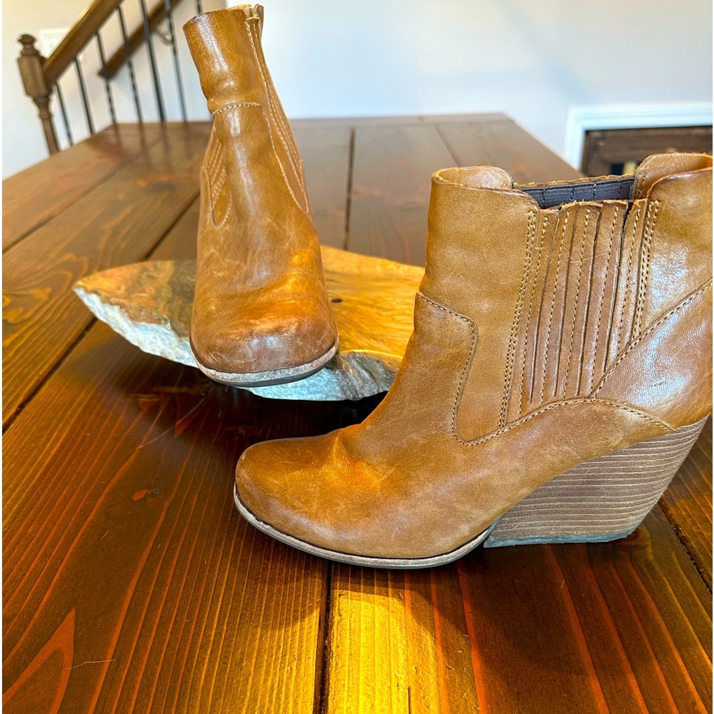 Kork-ease real leather boots!